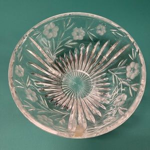 Vintage Lead Crystal Bowl with Flowers made by Anna Hütte Bleikristall